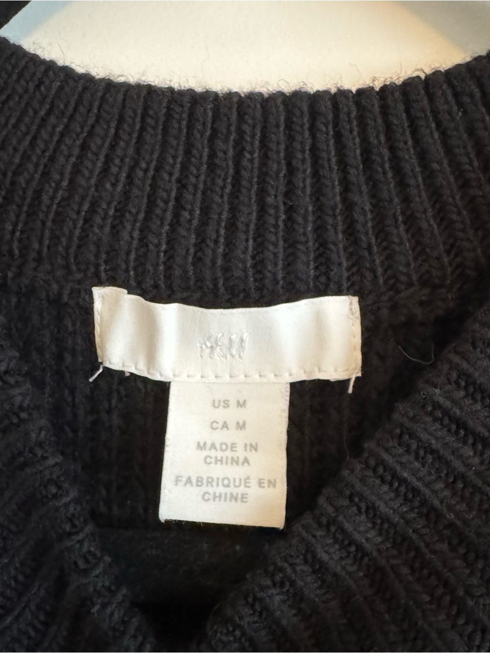 H&M Black Ribbed Knit Vest - Picture 3 of 3